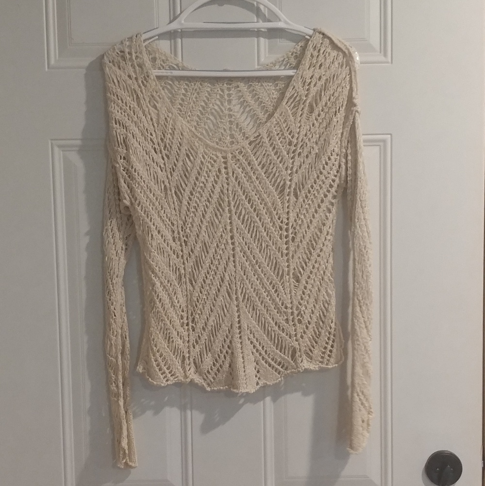 Cream sweater barley worn! Chandi & lia medium